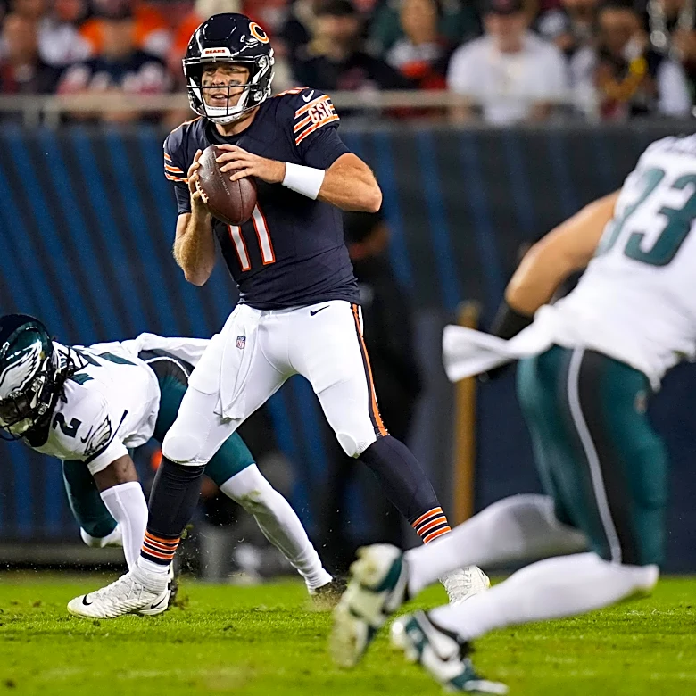 Chicago Bears Stock Watch: Keenum, Raymond shine in win over Eagles