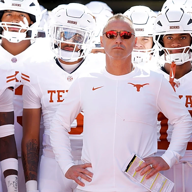 Texas staff shifts focus to recruiting during bye week
