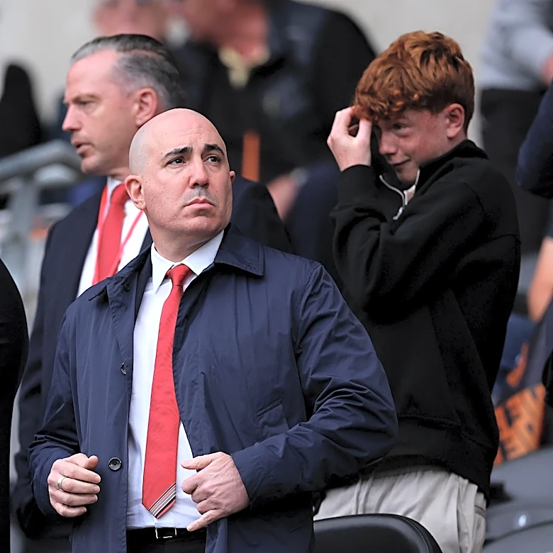Manchester United should re-evaluate Chief Executive Omar Berrada