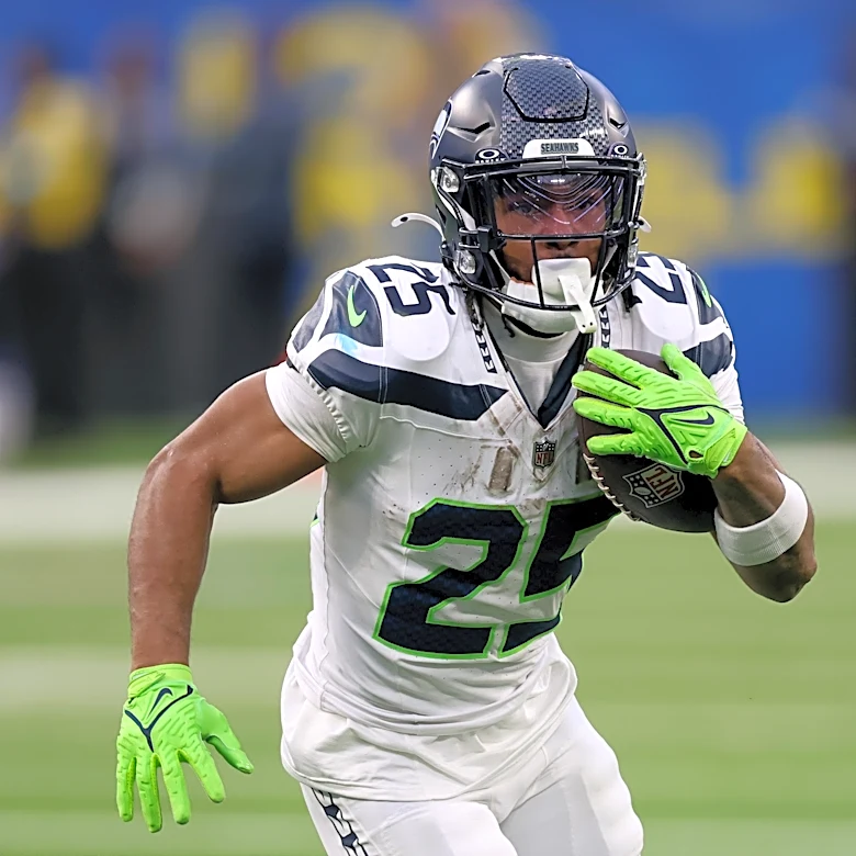 Former Seahawks draft picks try out for Dolphins following De’Von Achane ACL tear