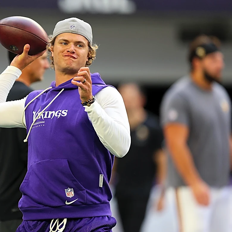 Survey – When will we see J.J. McCarthy at quarterback for the Giants?