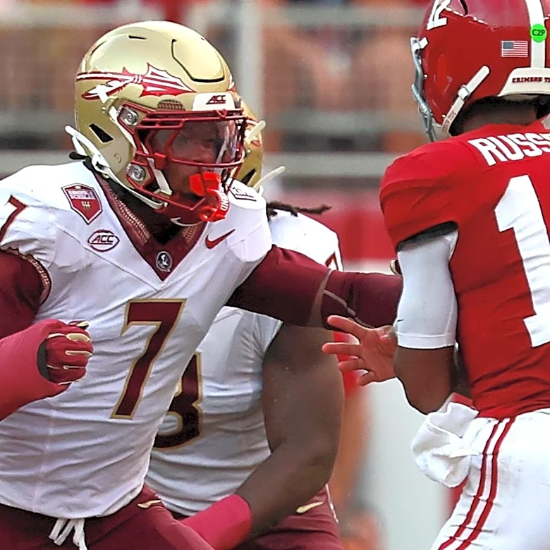 Noles News: Ashylnd Barker playing with broken bone in arm