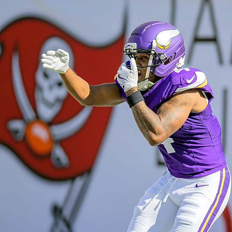 Myles Price Named NFC Special Teams Player of the Week