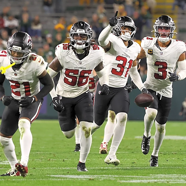 Are the Falcons the best team in the NFC South? ft. Aaron Freeman: Falcoholic Live, Ep391
