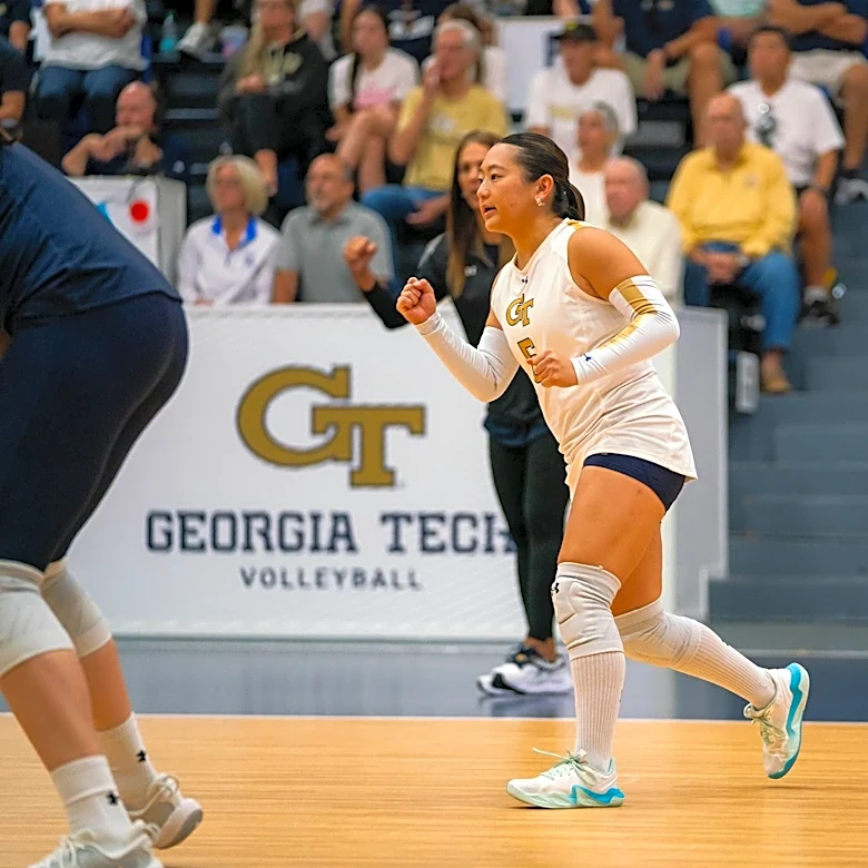 Volleyball Stays Perfect at Home after Dominant Weekend