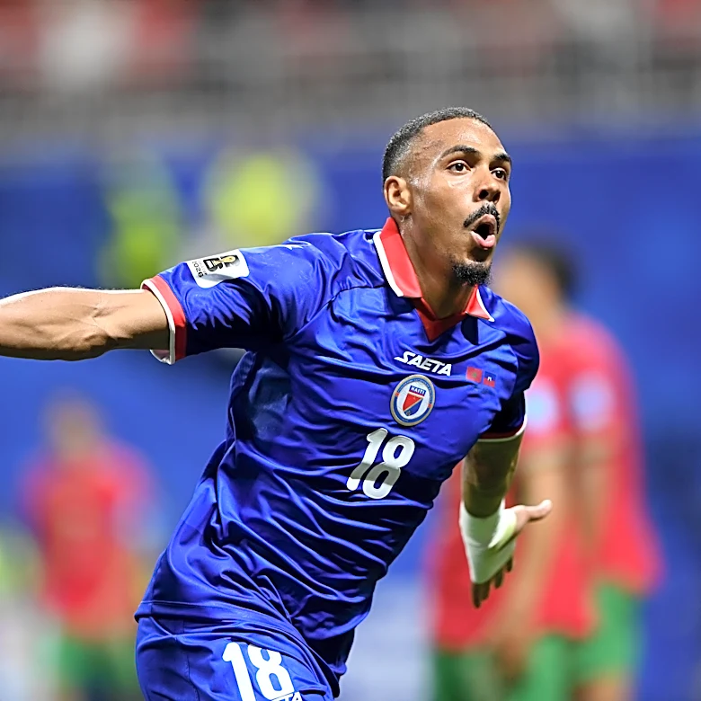 Sunderland’s International Break: Injuries, Yellow Cards & Isidor… Oh My!