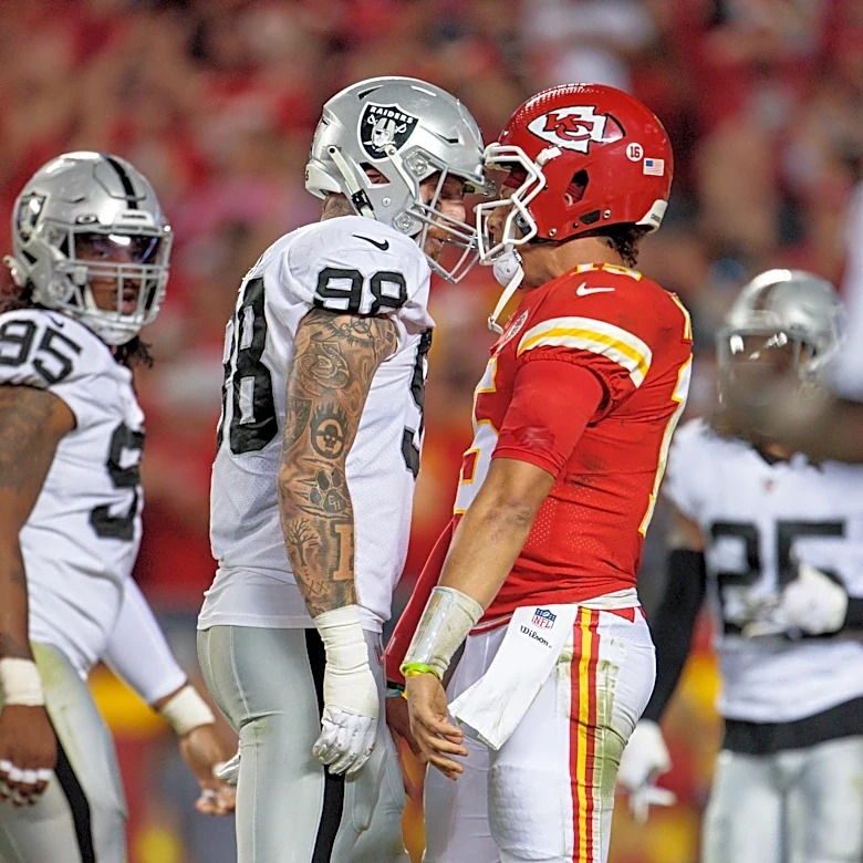 Patrick Mahomes values ‘bragging rights’ over Maxx Crosby
