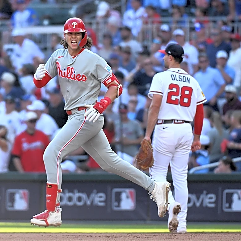 Elephant Rumblings: Only One Wild Card Series Goes The Distance