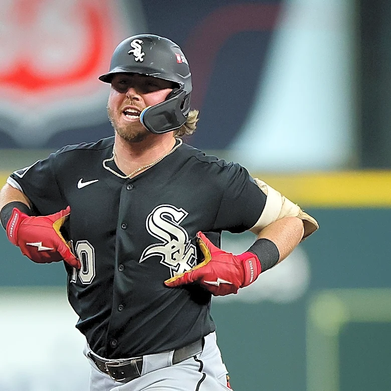 Chase Meidroth, Kyle Schwarber, Xander Boegarts all factor in playoff wins Wednesday