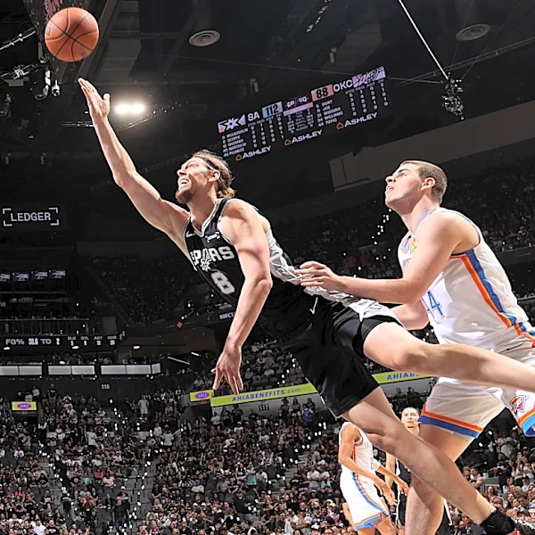 Rumored Warriors free agent target headed to Italy