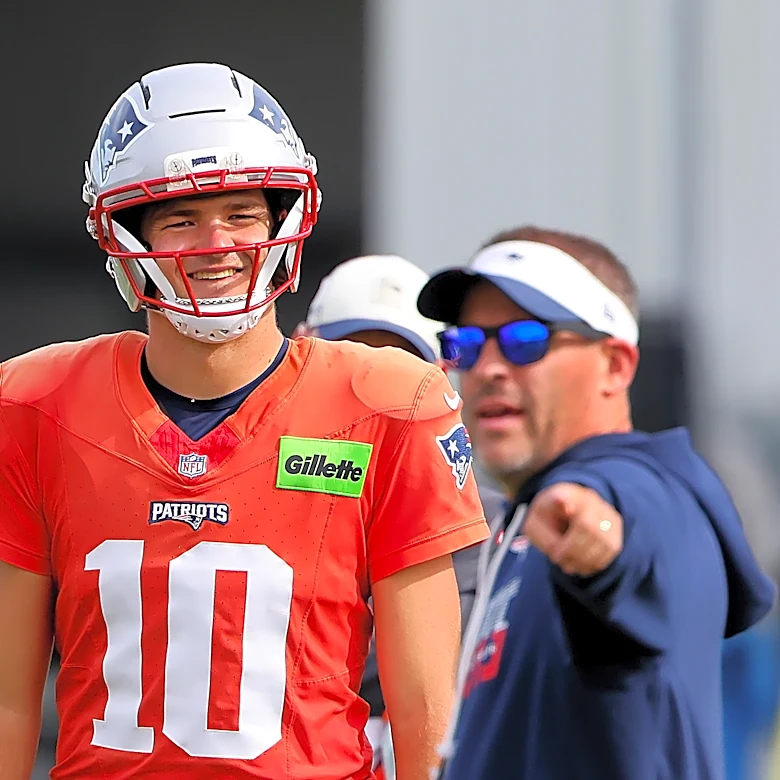 Josh McDaniels adds context to Drake Maye shoulder injury
