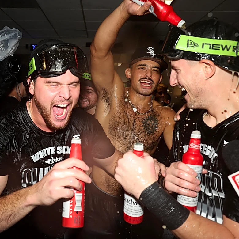 Wild Card roundup: White Sox sweep while Cubs sleep