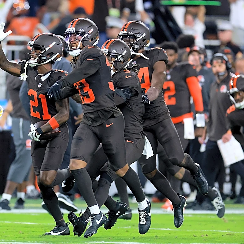 Pittsburgh Steelers vs. Cleveland Browns recap: Big second quarter, clutch kick fuels win and first place in AFC North