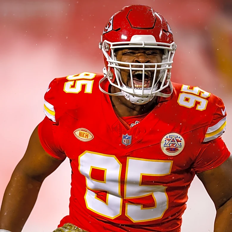 Will the Chiefs’ pass rush return to form this week against the Raiders?