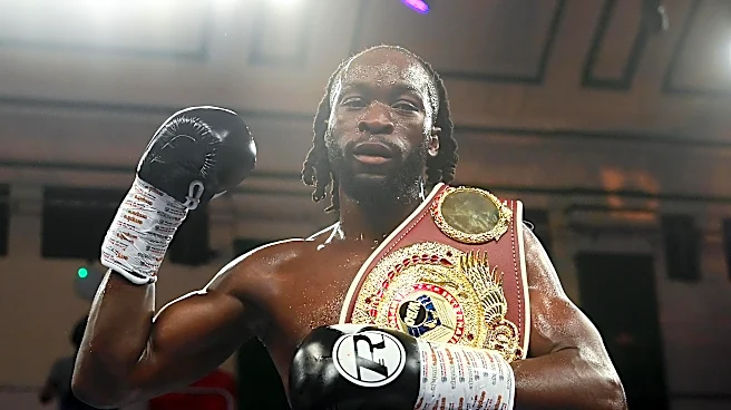 Denzel Bentley ducks Yoenli Hernandez, fights Shane Mosley Jr on Zuffa Boxing 12