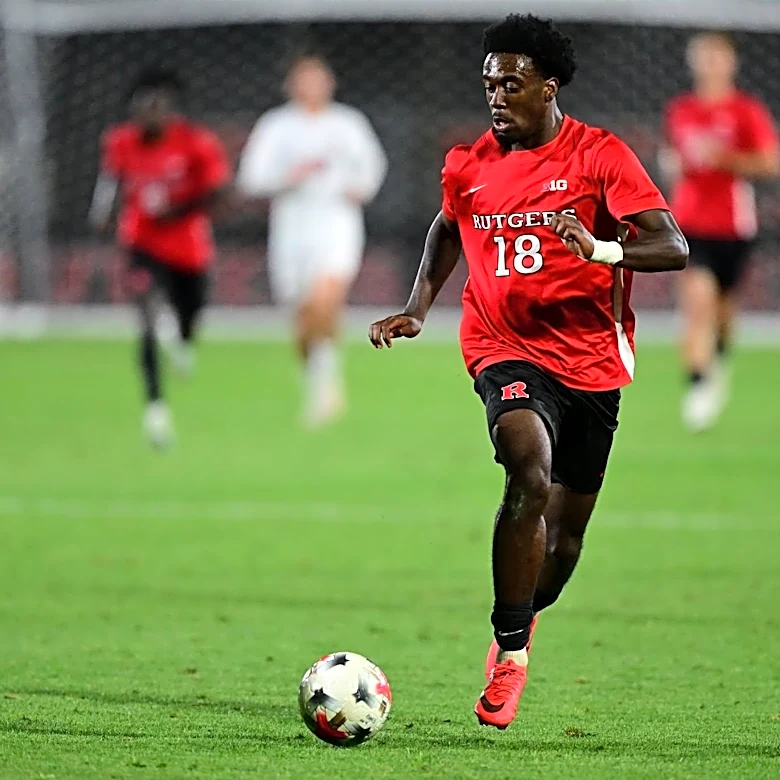 Rout on the Raritan as Men’s Soccer Blanks Northwestern 4-0