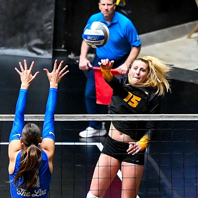 Mizzou volleyball falls to Ole Miss in four-set road battle