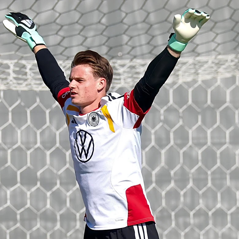 Bayern Munich formulating goalkeeper plan for 2026/27