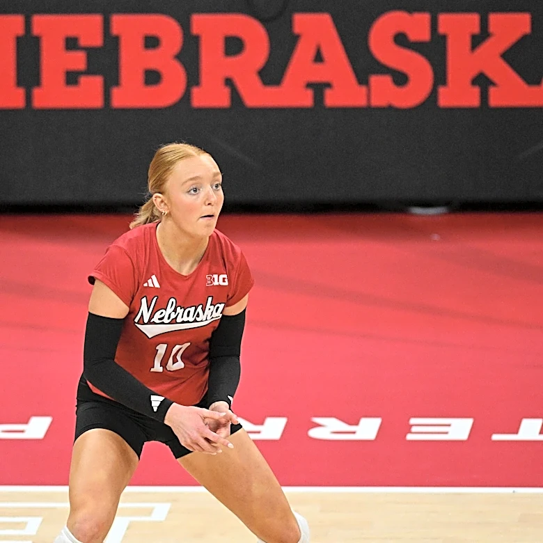 Husker Volleyball Visits Maryland on Saturday Night