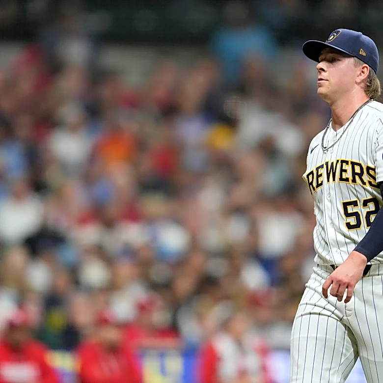 Brewers announce NLDS roster