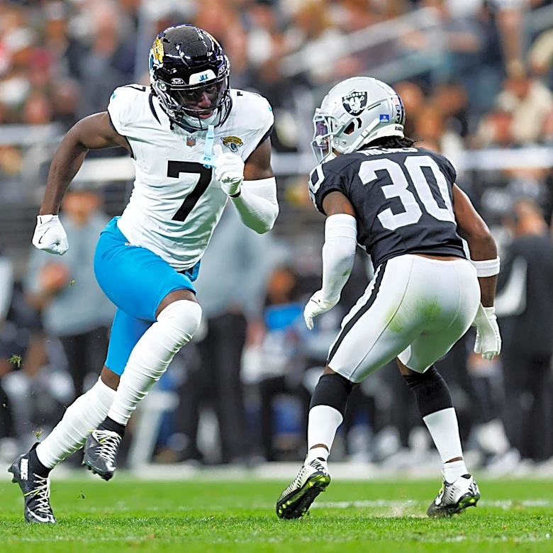 Raiders Mailbag: Will Las Vegas be buyers at the NFL trade deadline?