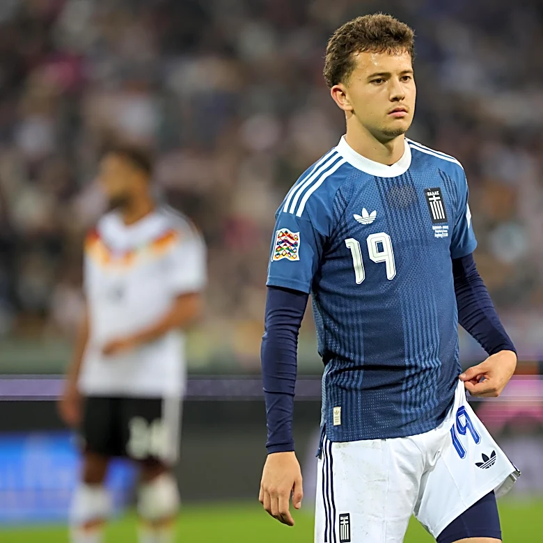 Borussia Dortmund wants Greece to limit use of Konstantinos Karetsas