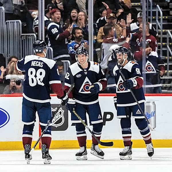 Recap: Colorado stomps St. Louis 6-1