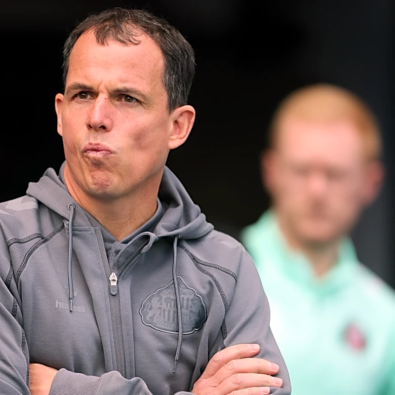 Sunderland’s Huge Fixture Run: Can Le Bris Handle the Pressure?
