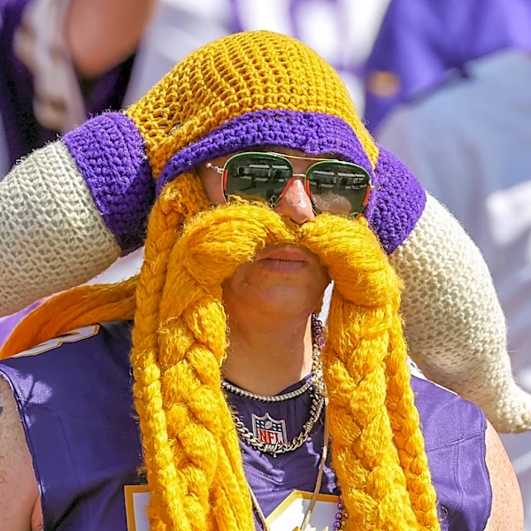 Miami Dolphins at Minnesota Vikings: Game Time, Channel, Radio, Streaming and More