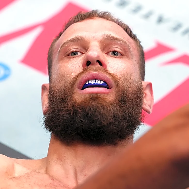 Three fighters transported to hospital after super-violent UFC 332, broken jaw confirmed