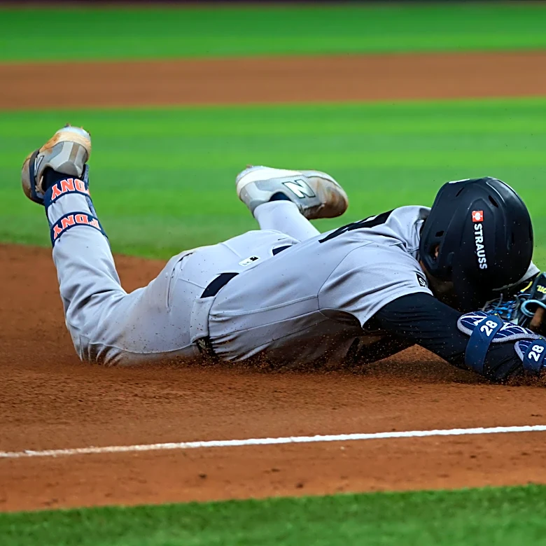 Orioles news: Yankees get embarrassed in Game 1