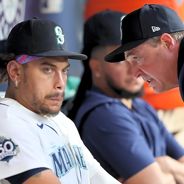 Sunday Photo Caption Contest (10/4/26)