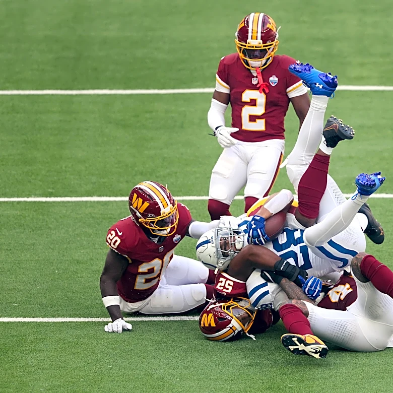 Colts cruise past Commanders 30-13 for third straight international win