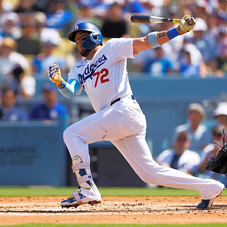 Miguel Rojas is in for Max Muncy in the Game 2 lineup