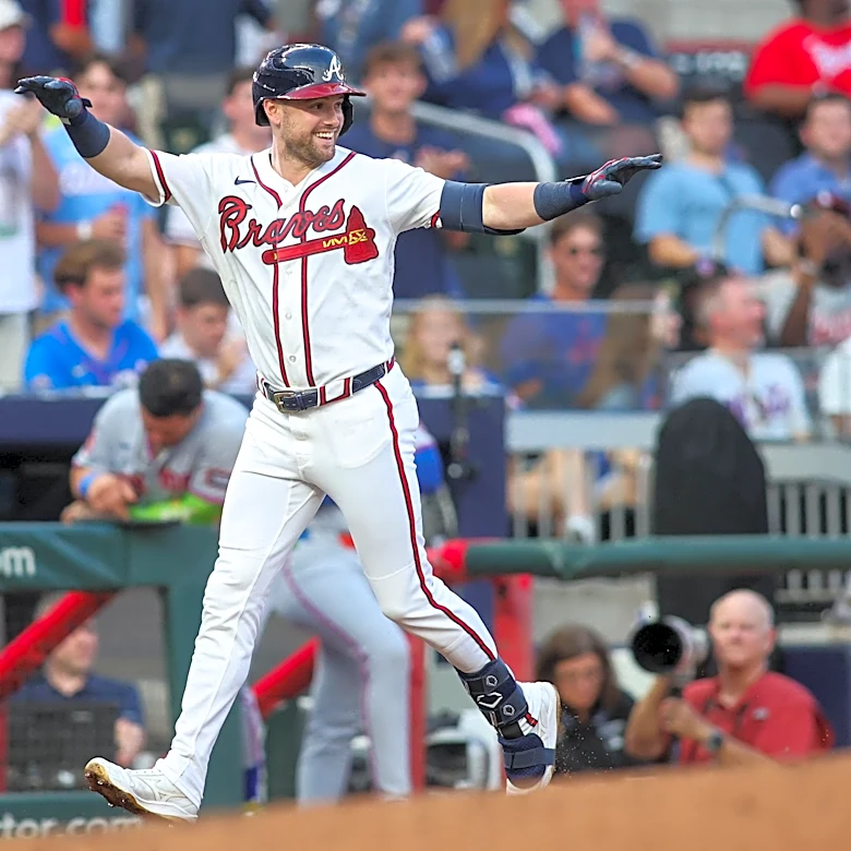 Lane Thomas returns to Braves lineup for Game 2 of NLDS