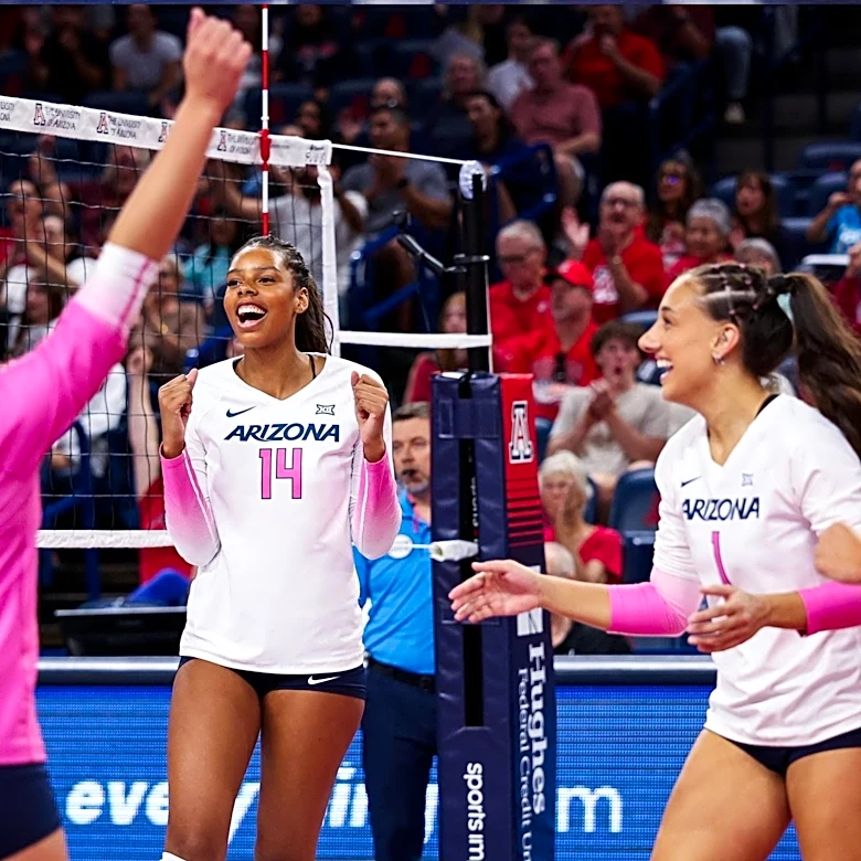 Communication, adjustments lift Arizona volleyball over Texas Tech