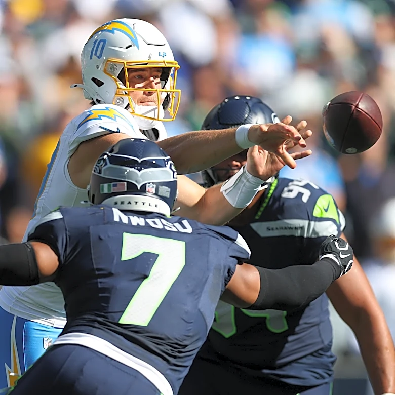Winners and Losers from Seahawks’ needlessly close win vs. Chargers