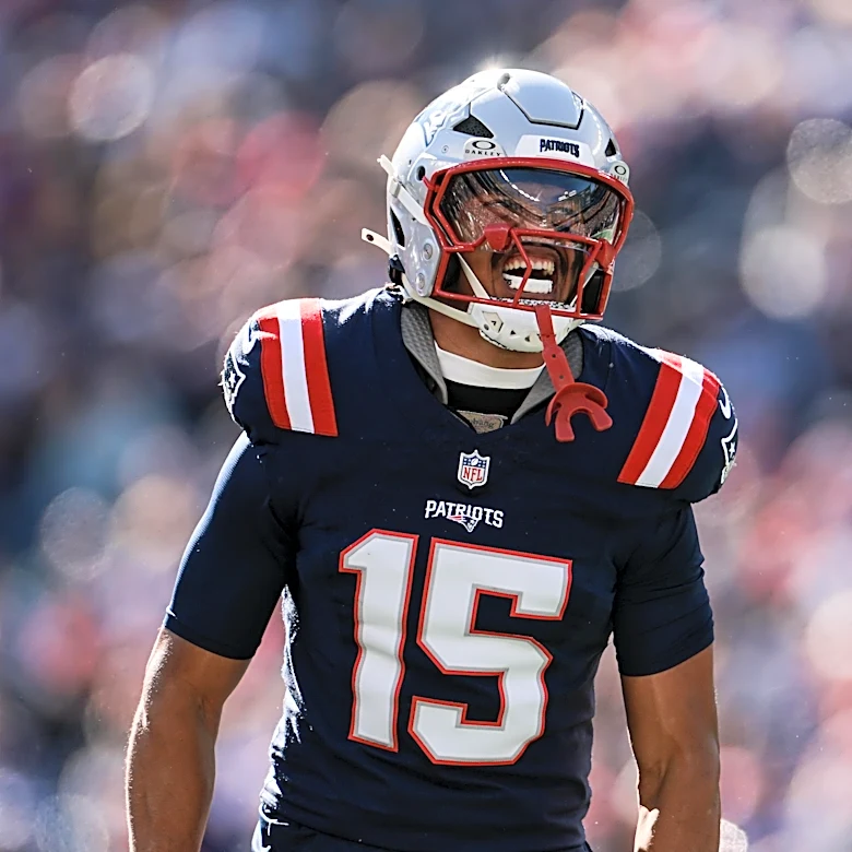 Steelers sign former Patriots linebacker