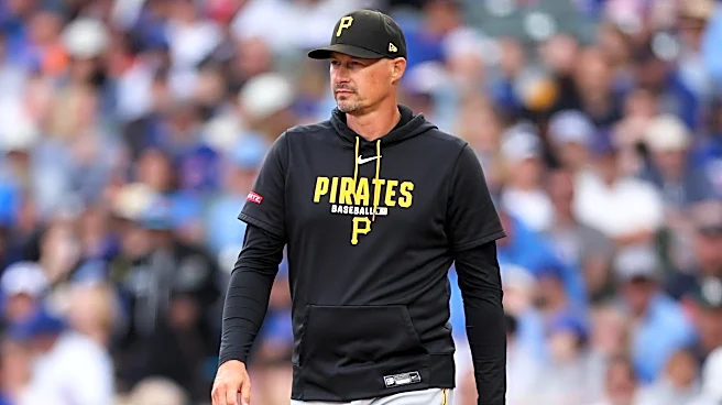 Pirates urged to make trade with division rival