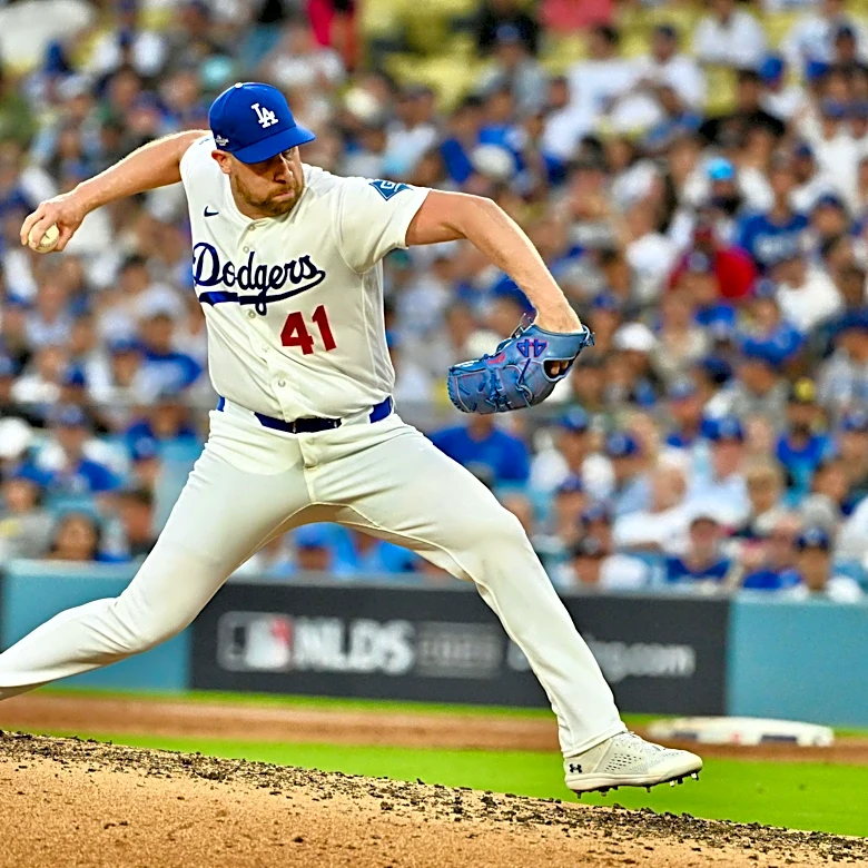 Dodgers bullpen undone by offense’s shortcomings