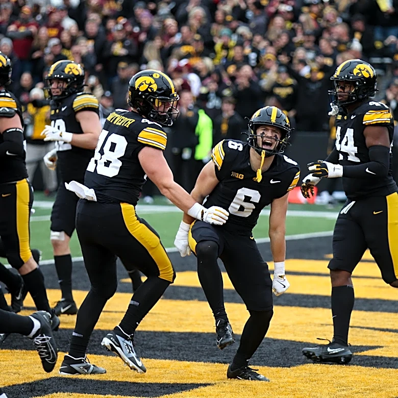 Iowa Football Depth Chart: Week 6 vs Washington