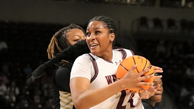 Hawkeye Women Land Athletic Center Khalia Hartwell From 2027 Class