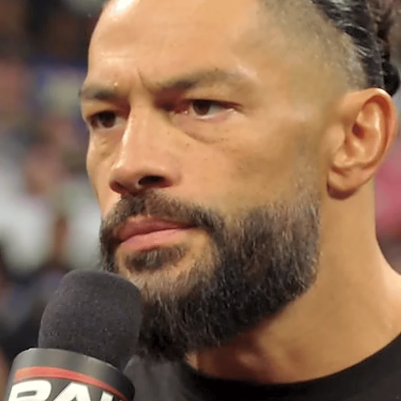 Roman Reigns bodied LA Knight on the mic