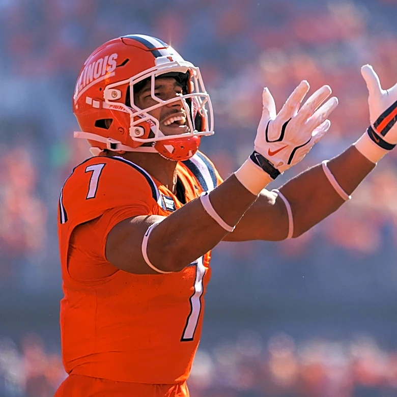 ‘Fast and free’: Cooper looks to reinvigorate Illinois’ defense