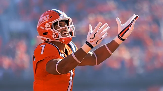 ‘Fast and free’: Cooper looks to reinvigorate Illinois’ defense