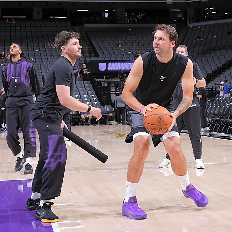 Lakers vs. Warriors Preview: Building off a strong start