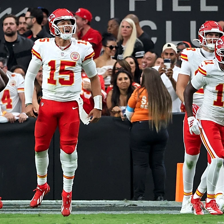 Chiefs News: Chiefs have early command of AFC West