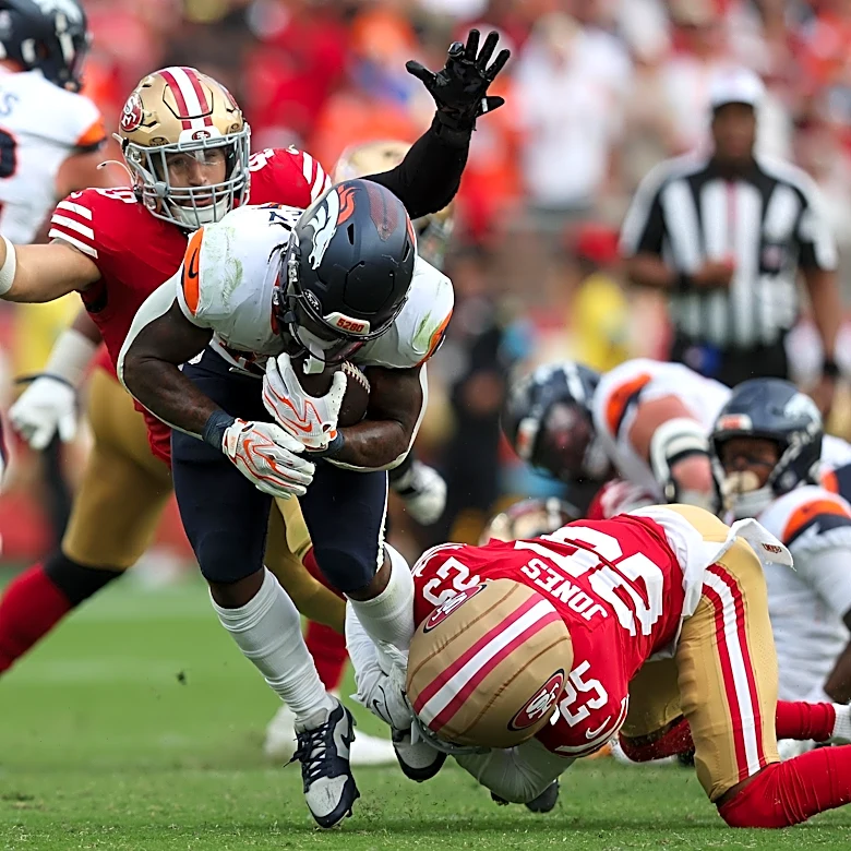 Denver Broncos snaps and analysis vs. San Francisco 49ers