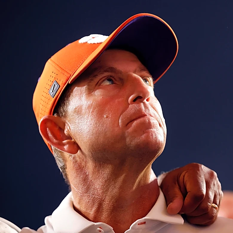 Week 5 Analytics Review: The Gap Remains The Same