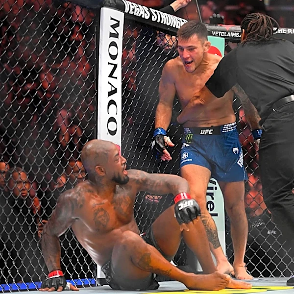 Morning Report | Henry Cejudo wants Herb Dean removed from refereeing: ‘It’s ridiculous. No accountability whatsoever’